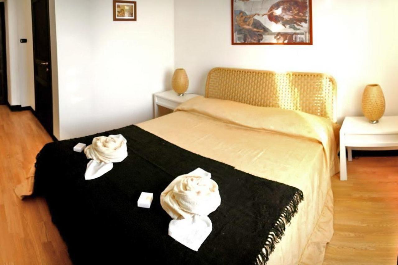 Hotel L'arco Del Colosseo Rom